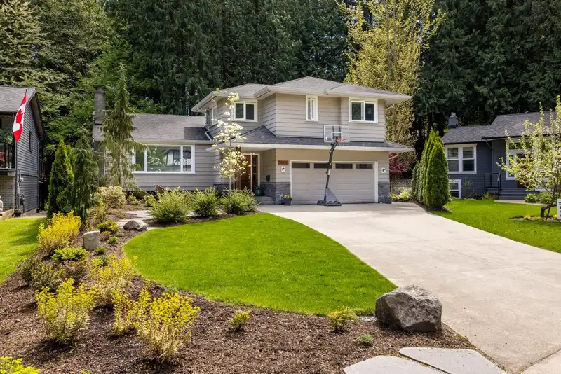 4671 UNDERWOOD PLACE - photo 1 of 40