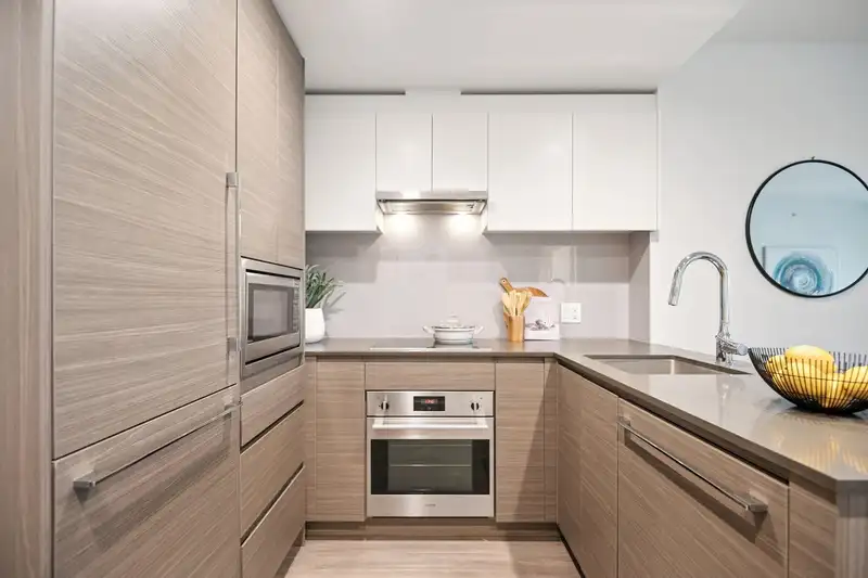 402 13615 FRASER HIGHWAY - photo 1 of 33