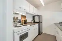 203 1330 HARWOOD STREET - thumbnail 12
