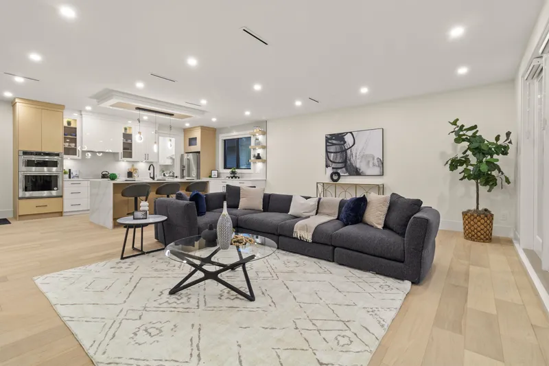 970 LAUREL COURT - photo 2 of 25