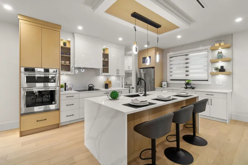 970 LAUREL COURT - photo 4 of 25