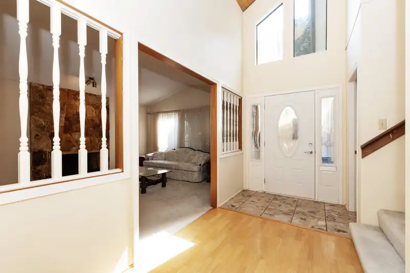 10133 LAWSON DRIVE - photo 2 of 30