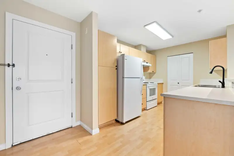 108 2151 151A STREET - photo 3 of 36
