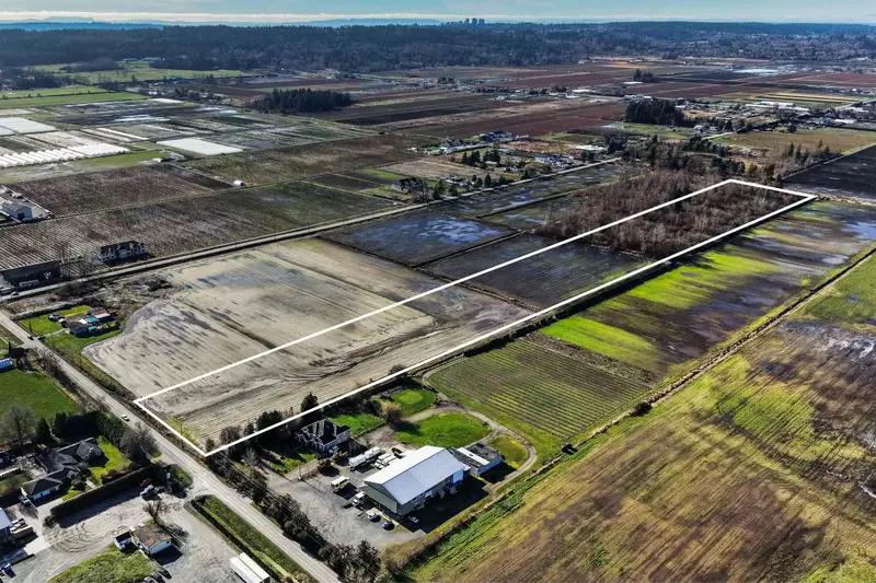 4115 184 STREET - photo 4 of 8