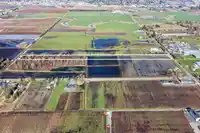 4115 184 STREET - thumbnail 5
