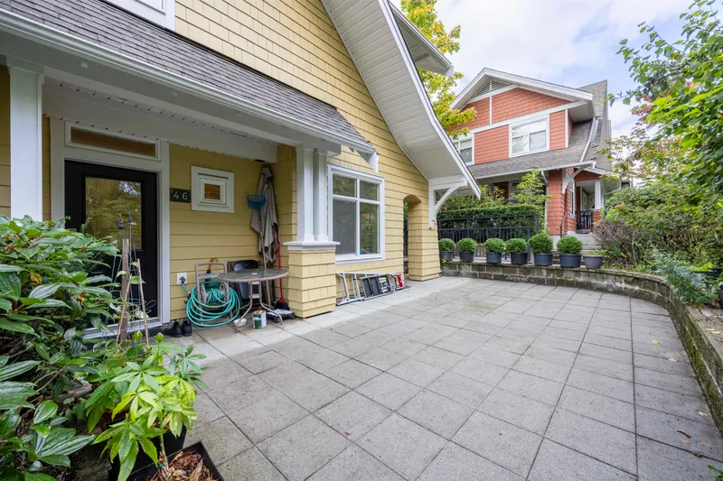 46 6878 SOUTHPOINT DRIVE - photo 3 of 25