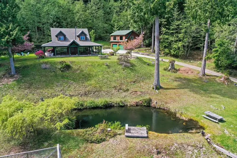 1685 STORVOLD ROAD - photo 2 of 40