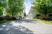 71 12110 75A AVENUE - thumbnail 4