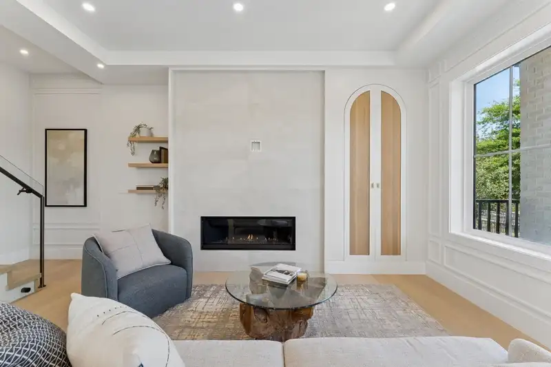 2 6649 HEATHER STREET - photo 4 of 40