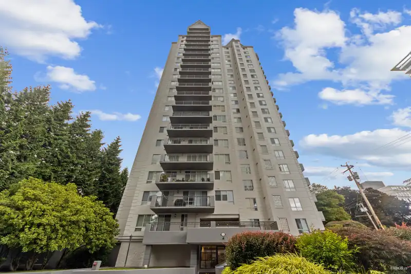 1404 555 AUSTIN AVENUE - photo 1 of 4