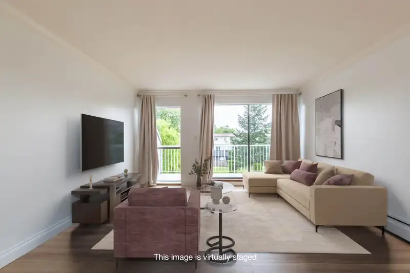 74 17712 60 AVENUE - photo 2 of 24