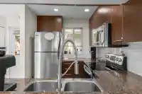22 7370 STRIDE AVENUE - thumbnail 23