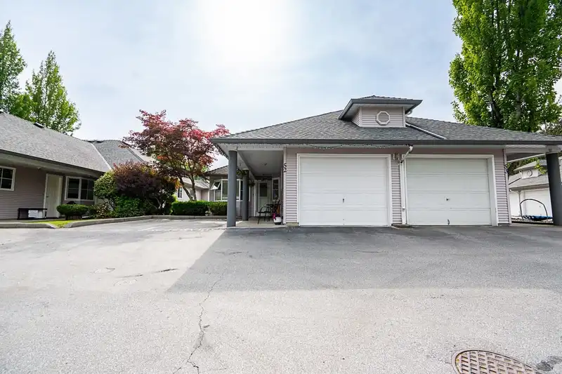 52 9088 HOLT ROAD - photo 3 of 32