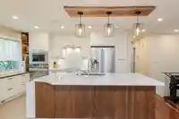 2331 TOLMIE AVENUE - thumbnail 12