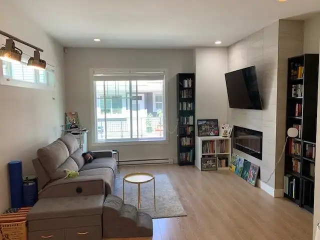 48 2855 158 STREET - photo 4 of 19
