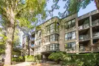 210 2181 W 10TH AVENUE - thumbnail 1
