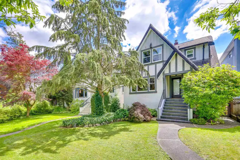 252 W 23RD AVENUE - photo 1 of 25