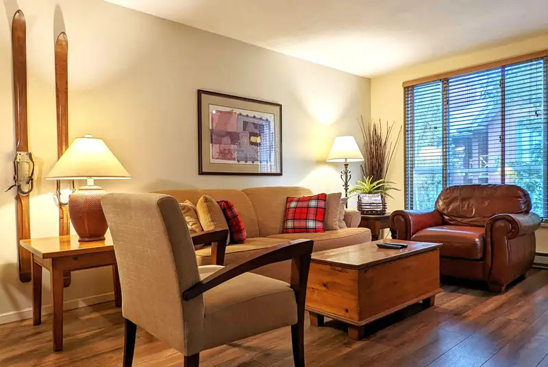 311 4314 MAIN STREET - photo 3 of 24