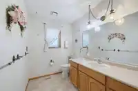 2053 FILUK PLACE - thumbnail 34