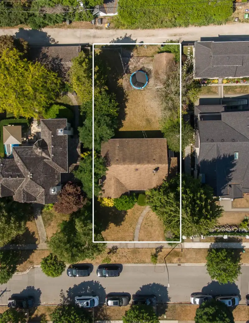 2677 W 35TH AVENUE - photo 1 of 10