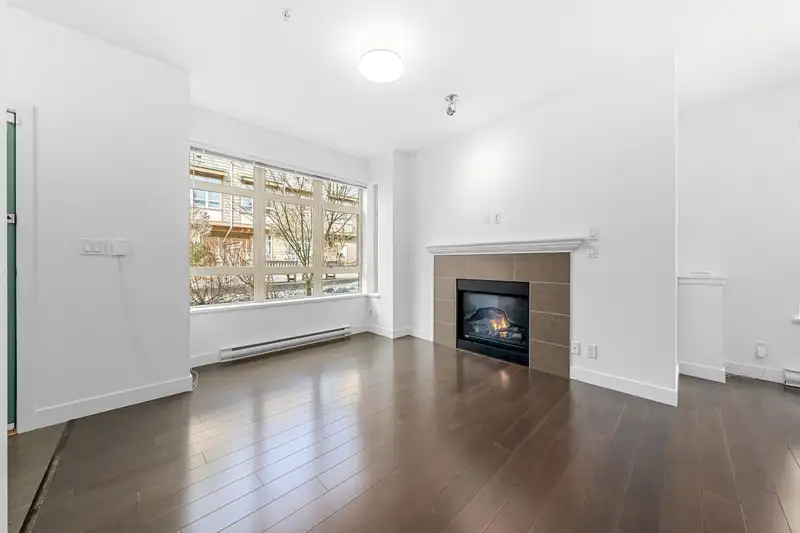 3318 MT SEYMOUR PARKWAY - photo 4 of 38