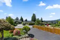 170 CARISBROOKE CRESCENT - thumbnail 17