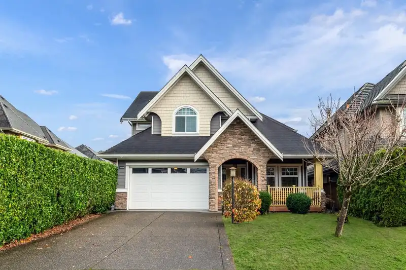 5848 FAIR WYND - photo 1 of 34