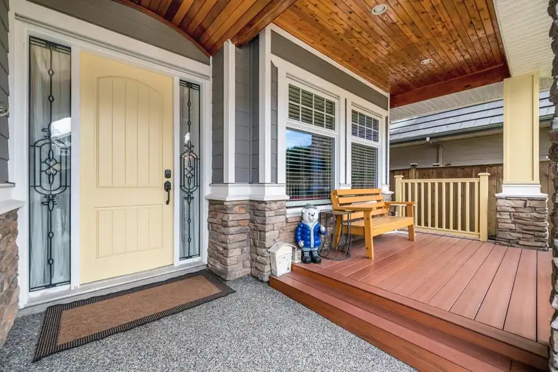 5848 FAIR WYND - photo 2 of 34