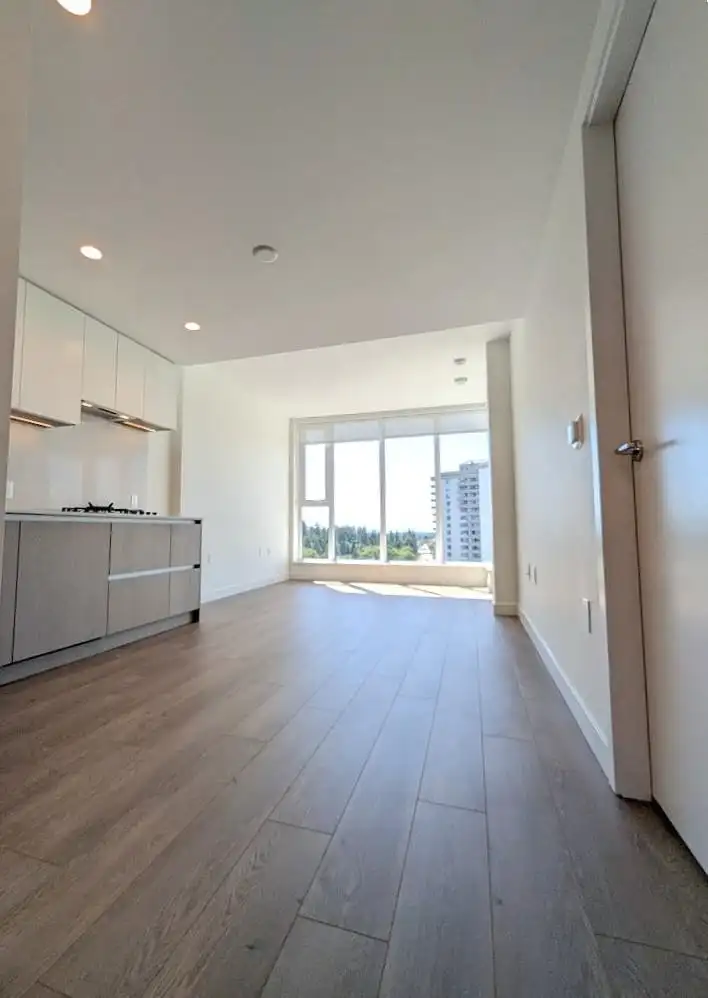 1408 5685 HALLEY AVENUE - photo 4 of 23