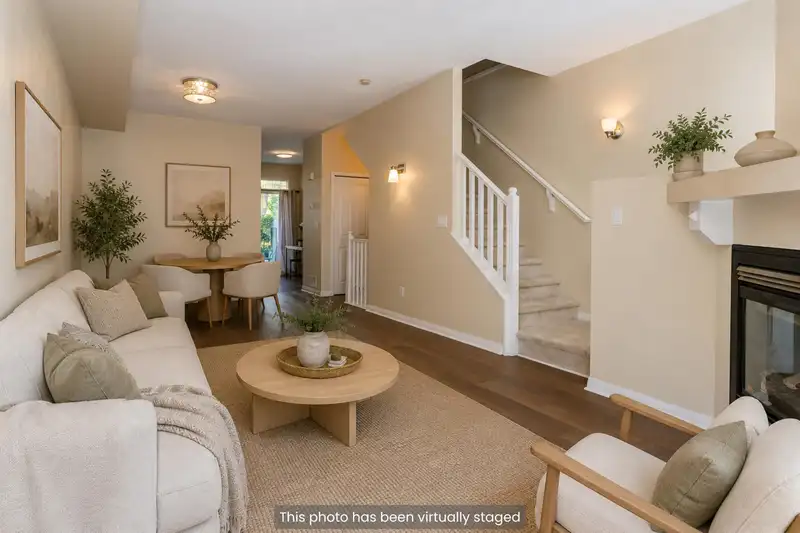 17 15068 58 AVENUE - photo 3 of 38