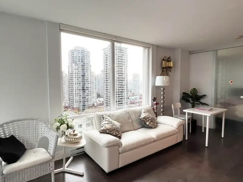 1203 535 SMITHE STREET - photo 4 of 21