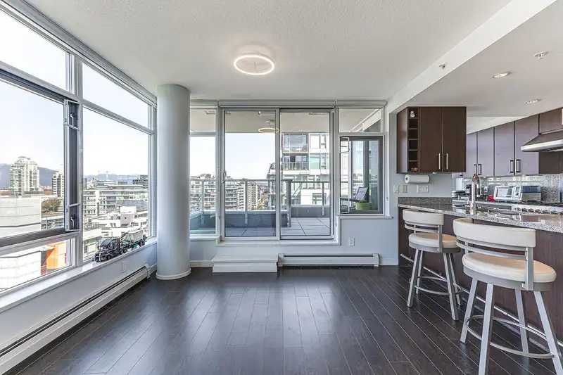 1404 138 W 1ST AVENUE - photo 3 of 23