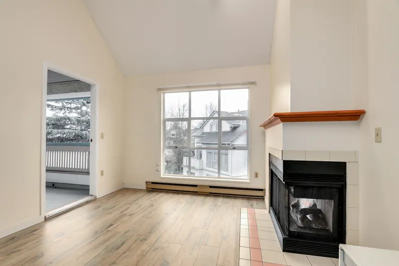 310 7580 MINORU BOULEVARD - photo 4 of 25