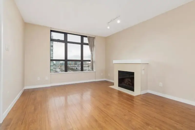 608 8120 LANSDOWNE ROAD - photo 2 of 18