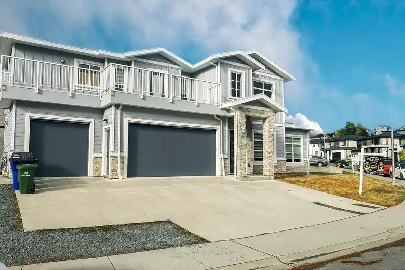 46077 CRESTVIEW DRIVE - photo 2 of 40