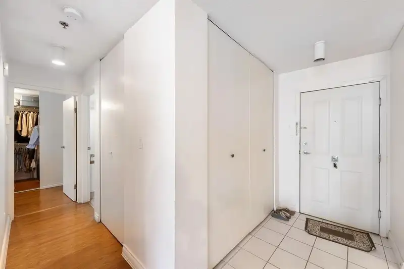 202 8660 JONES ROAD - photo 4 of 20