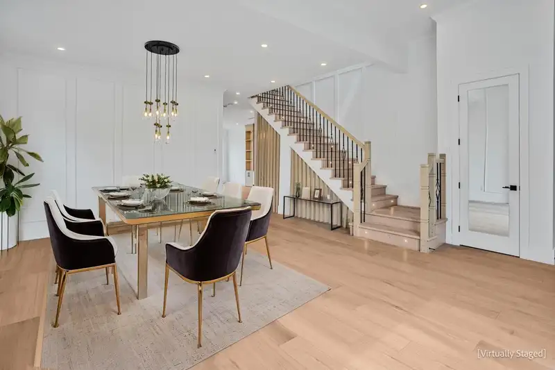 13865 114 AVENUE - photo 3 of 27