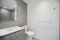 2401 660 QUAYSIDE DRIVE - thumbnail 13