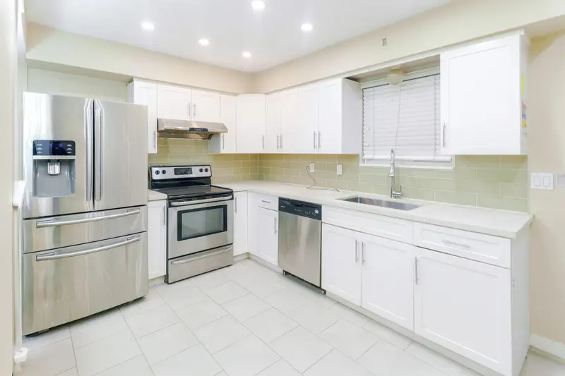 21462 MAYO PLACE - photo 2 of 23