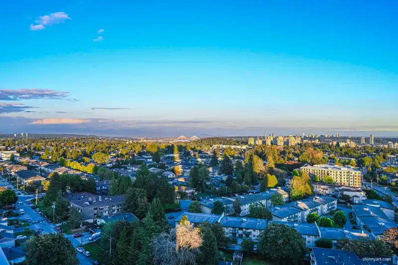1910 7303 NOBLE LANE - photo 1 of 27