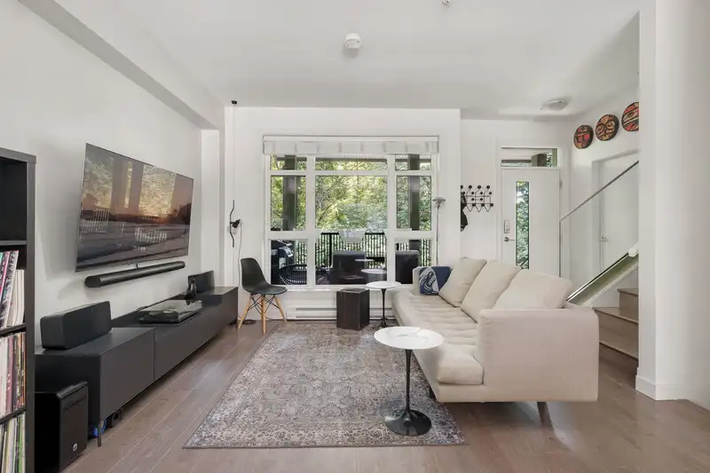 307 2135 HERITAGE PARK LANE - photo 2 of 40
