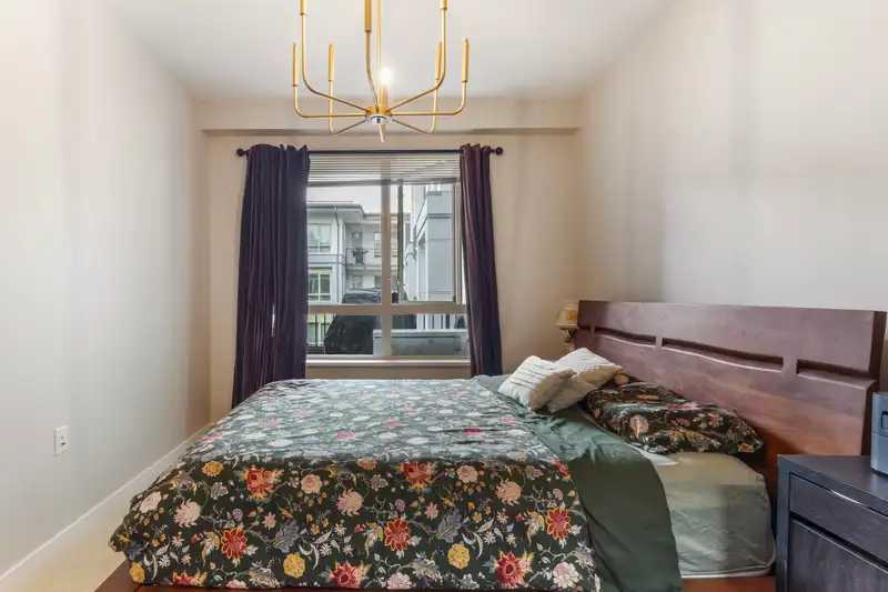 418 2651 LIBRARY LANE - photo 4 of 30