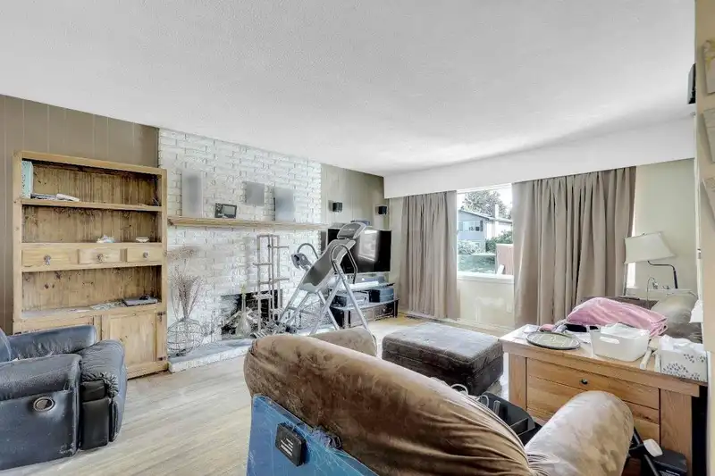 15041 PEACOCK PLACE - photo 2 of 36