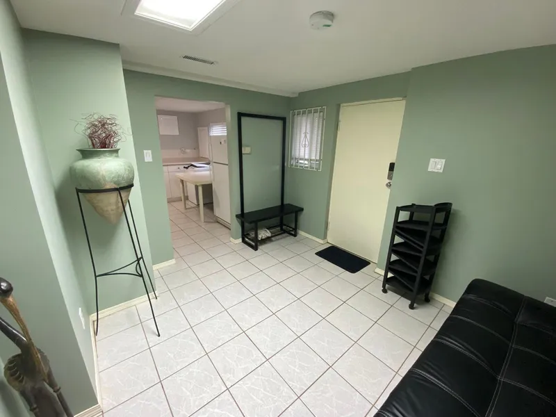 1326 WINDERMERE STREET - photo 1 of 11