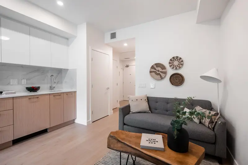 602 150 JAMES ROAD - photo 4 of 25