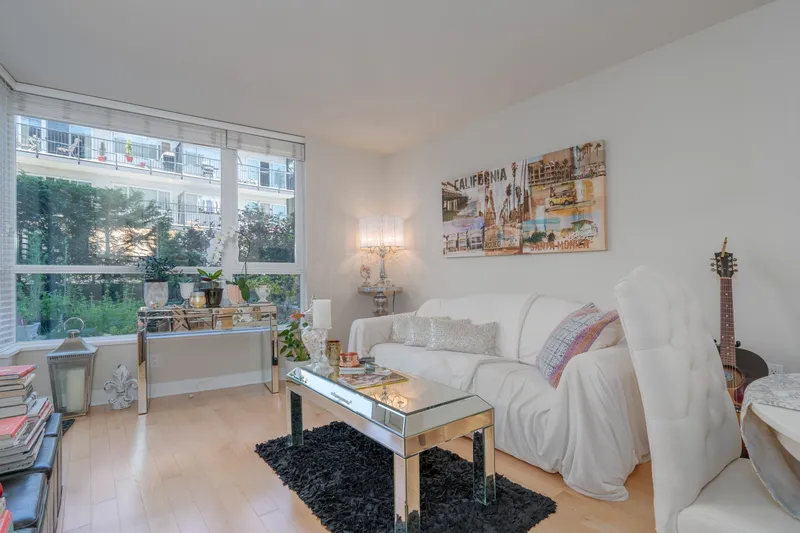 302 160 W 3RD STREET - photo 4 of 21