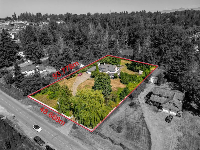 20745 68TH AVENUE - photo 3 of 25