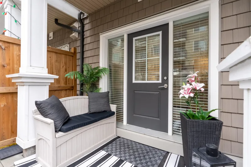 83 20487 65 AVENUE - photo 1 of 25