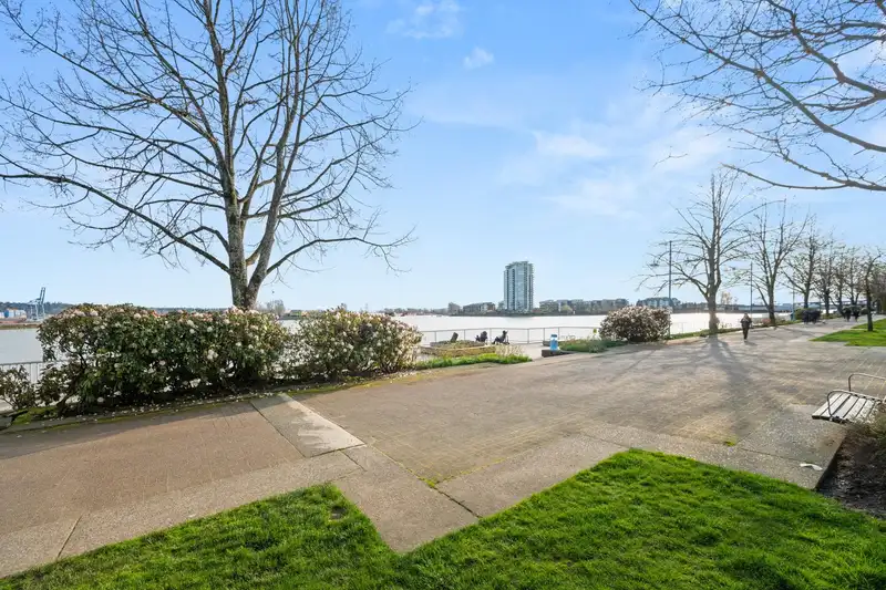 101 12 K DE K COURT - photo 4 of 40