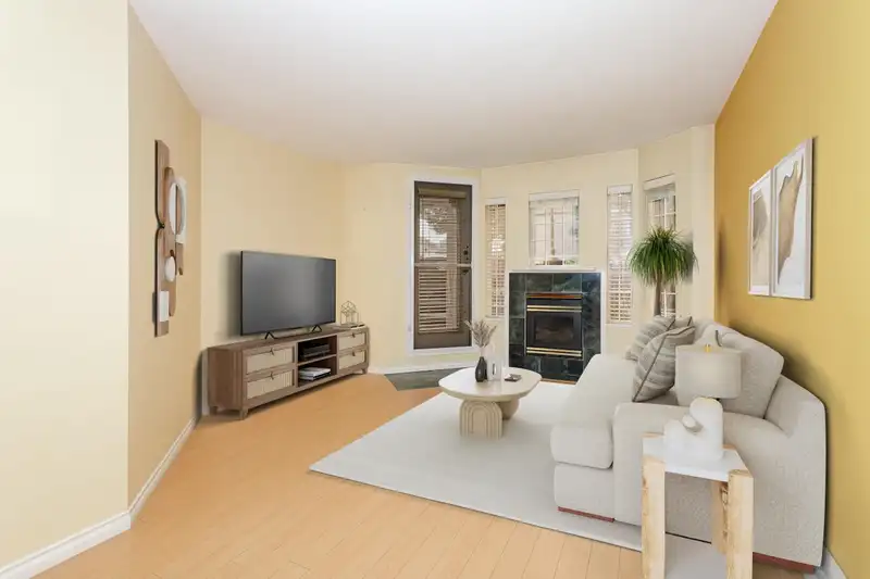 104 1723 FRANCES STREET - photo 3 of 23